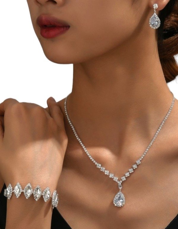aros y pulseras